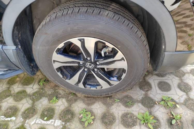 Used Honda CR-V 2017 240TURBO CVT Four-Wheel Drive Luxury Edition Right Front Wheel Hub