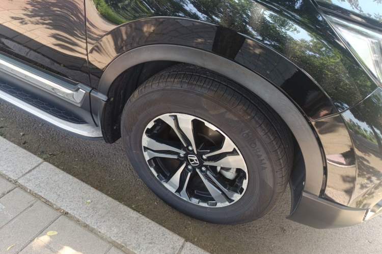 Used Honda CR-V 2017 240TURBO CVT Front-Wheel Drive Fashion Edition Right Front Wheel Hub