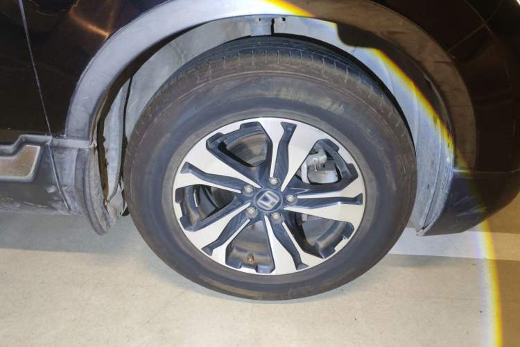Used Honda CR-V 2017 240TURBO CVT Front-Wheel Drive Fashion Edition Right Front Wheel Hub