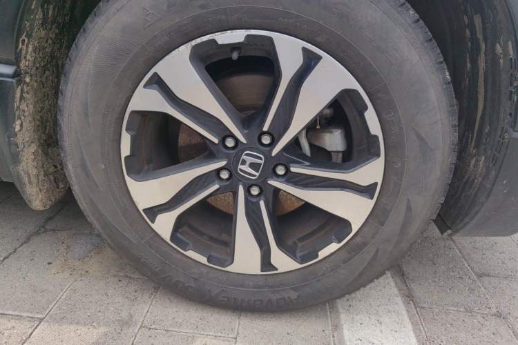 Used Honda CR-V 2017 240TURBO CVT 2WD Urban Edition Right Front Wheel Hub