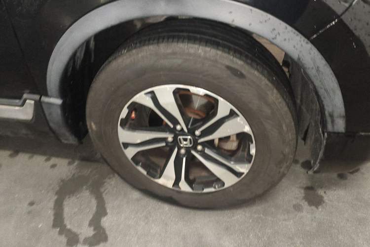Used Honda CR-V 2017 240TURBO CVT Front-Wheel Drive Fashion Edition Right Front Wheel Hub