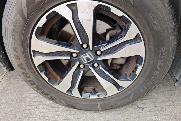 Used Honda CR-V 2017 240TURBO CVT Front-Wheel Drive Fashion Edition Right Front Wheel Hub
