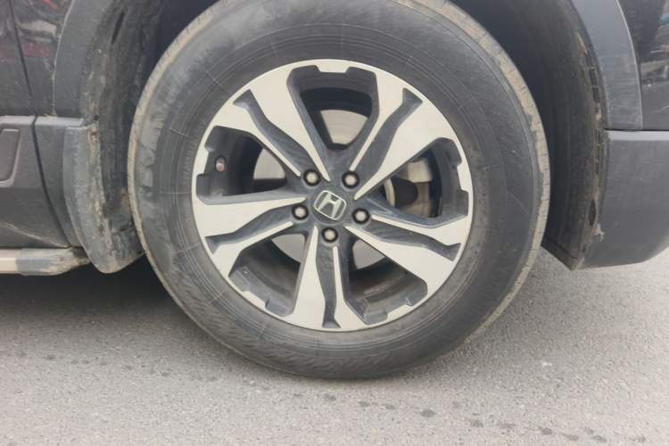 Used Honda CR-V 2017 240TURBO CVT 2WD Comfort Version Right Front Wheel Hub