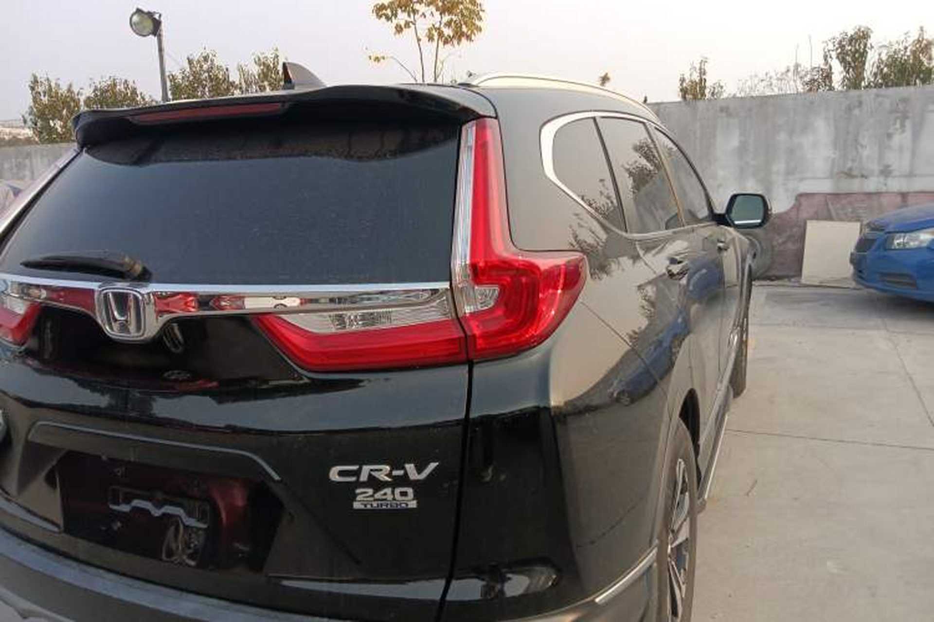 Used Honda CR-V 2017 240TURBO CVT Front-Wheel Drive Fashion Edition Right Rear Taillight