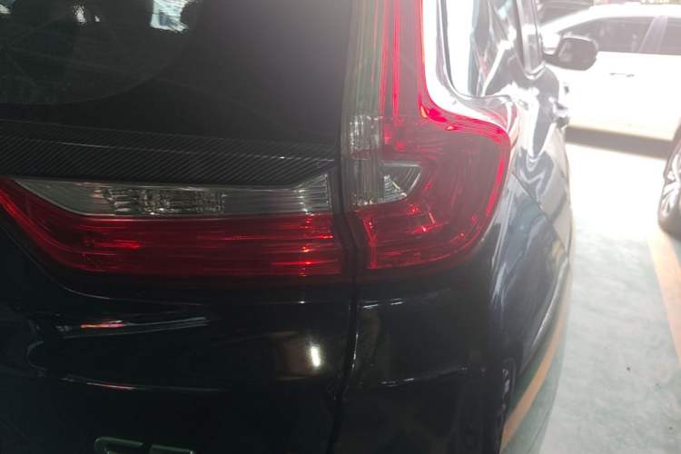 Used Honda CR-V 2017 240TURBO CVT 2WD Comfort Version Right Rear Taillight