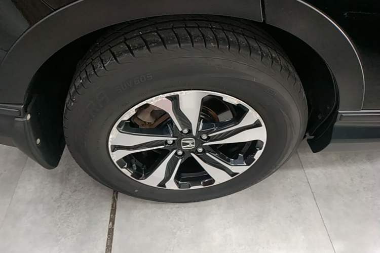 Used Honda CR-V 2017 240TURBO CVT 2WD Urban Edition Right Rear Wheel Hub