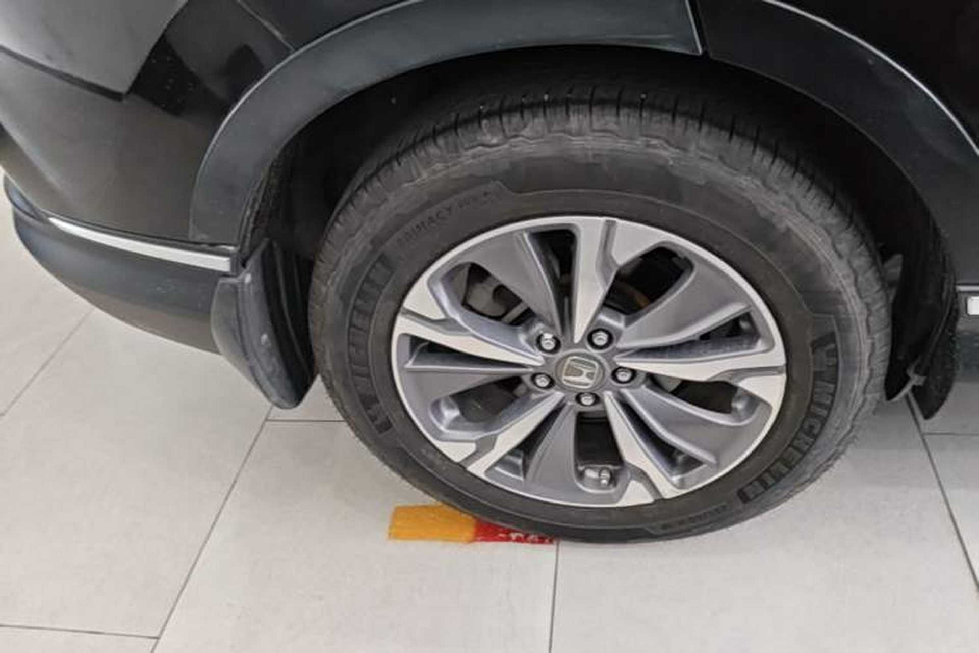 Used Honda CR-V 2017 Hybrid 2.0L Pure Drive Edition Right Rear Wheel Hub