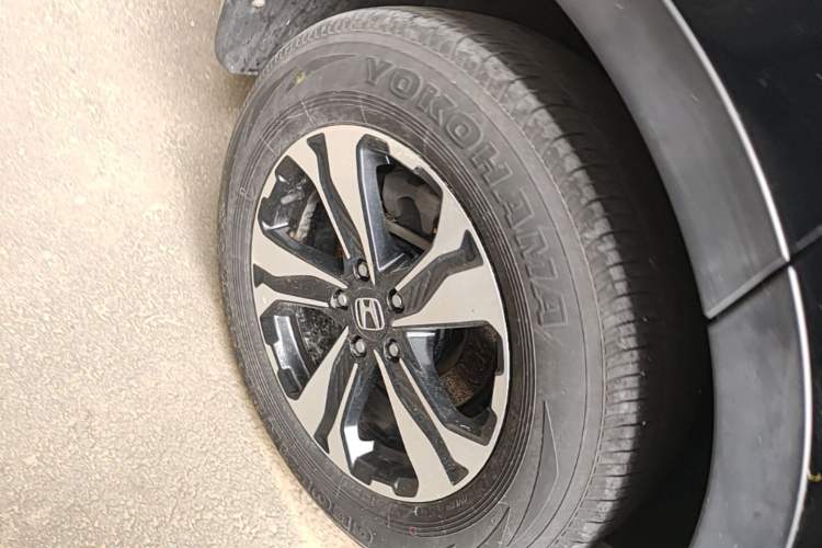 Used Honda CR-V 2017 240TURBO CVT 2WD Urban Edition Right Rear Wheel Hub