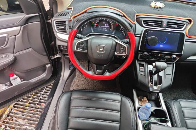 Used Honda CR-V 2017 240TURBO CVT 2WD Comfort Version Steering Wheel