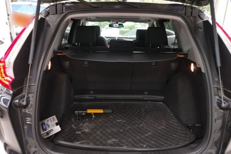 Used Honda CR-V 2017 240TURBO CVT 2WD Urban Edition Trunk