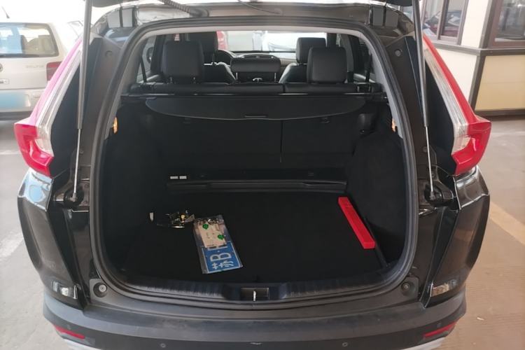 Used Honda CR-V 2017 240TURBO CVT Front-Wheel Drive Fashion Edition Trunk