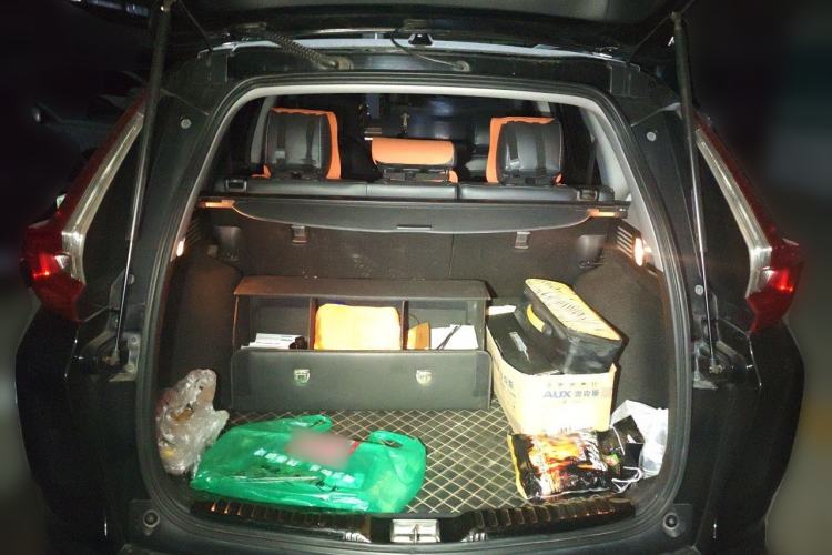 Used Honda CR-V 2017 240TURBO CVT 2WD Urban Edition Trunk
