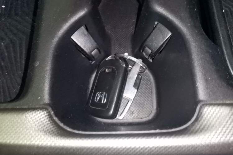 Used Honda CR-V 2017 240TURBO CVT 2WD Urban Edition Vehicle Key