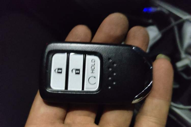 Used Honda CR-V 2017 240TURBO CVT 2WD Urban Edition Vehicle Key