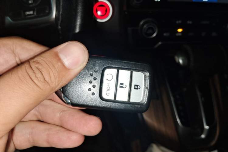 Used Honda CR-V 2017 240TURBO CVT Front-Wheel Drive Fashion Edition Vehicle Key