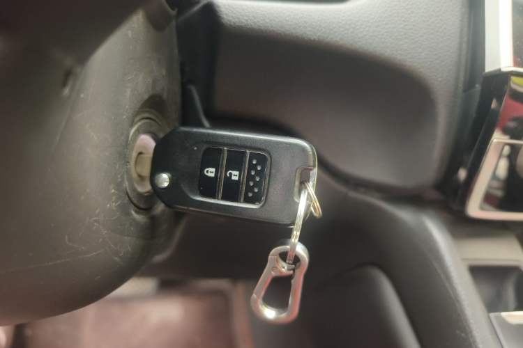 Used Honda CR-V 2017 240TURBO CVT 2WD Comfort Version Vehicle Key