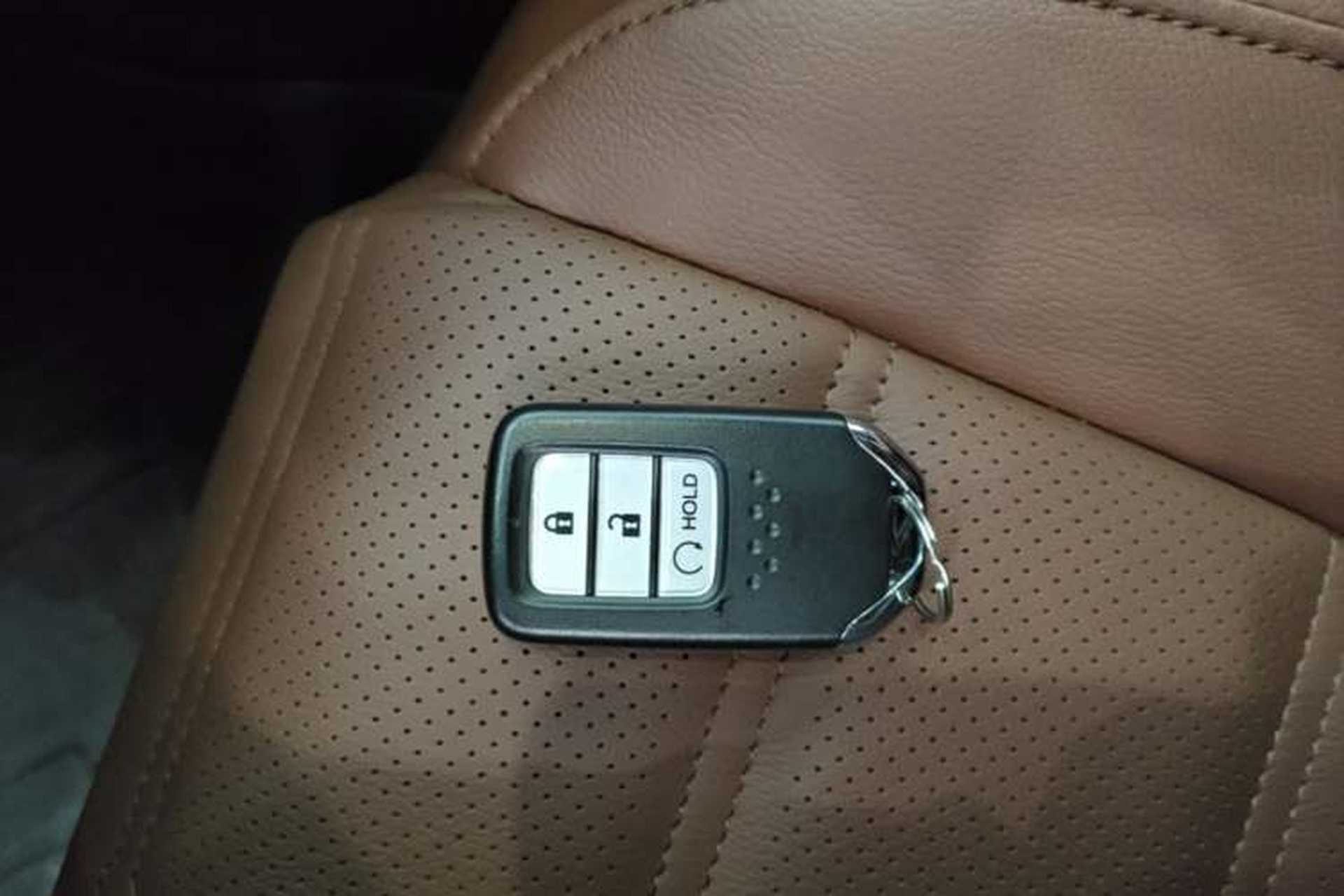 Used Honda CR-V 2017 Hybrid 2.0L Pure Drive Edition Vehicle Key