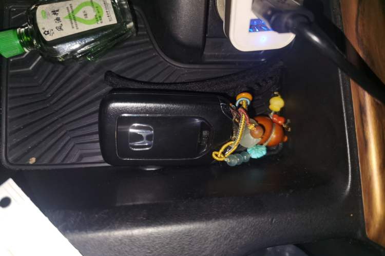 Used Honda CR-V 2017 240TURBO CVT Front-Wheel Drive Fashion Edition Vehicle Key