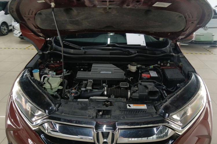 Used Honda CR-V 2017 240TURBO CVT Front-Wheel Drive Fashion Edition Engine Bay