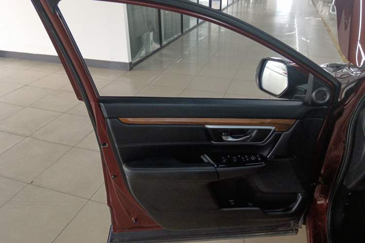 Used Honda CR-V 2017 240TURBO CVT Front-Wheel Drive Fashion Edition Left Front Door Interior