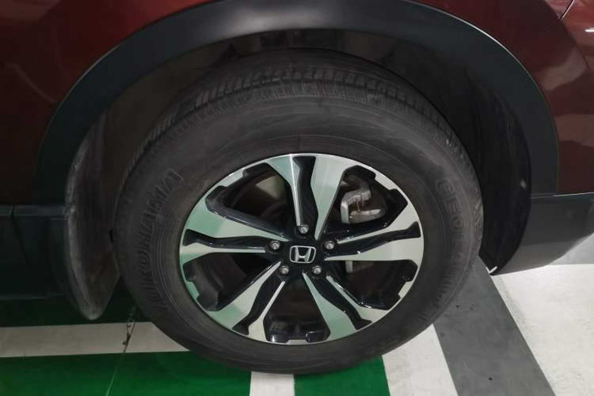 Used Honda CR-V 2017 240TURBO CVT Front-Wheel Drive Fashion Edition Right Front Wheel Hub