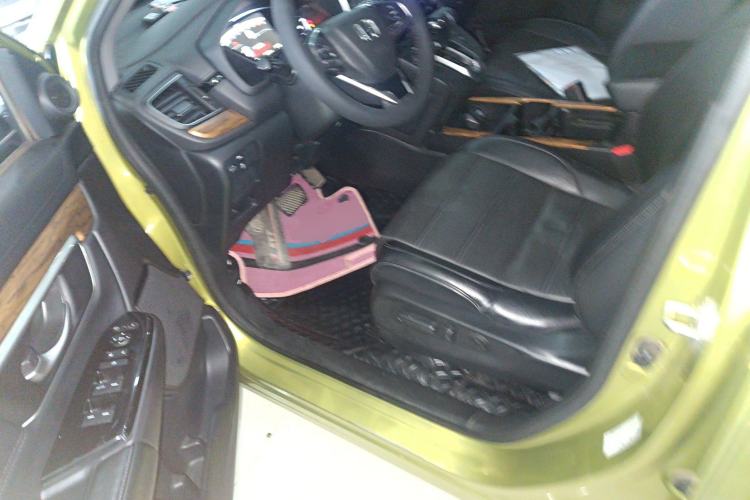 Used Honda CR-V 2017 240TURBO CVT Front-Wheel Drive Fashion Edition Left Front Seat