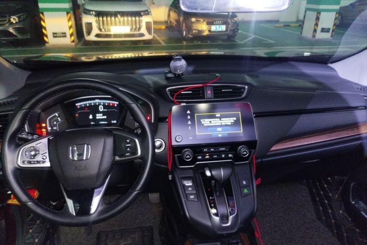 Used Honda CR-V 2017 240TURBO CVT Front-Wheel Drive Fashion Edition Center Console