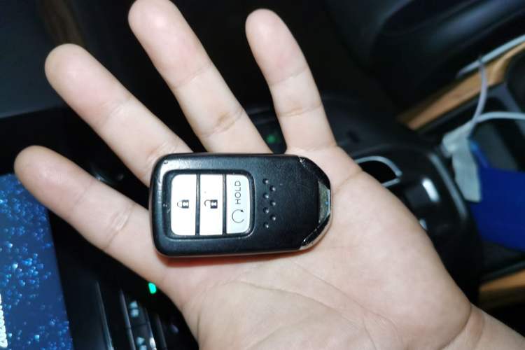 Used Honda CR-V 2017 240TURBO CVT Front-Wheel Drive Fashion Edition Vehicle Key