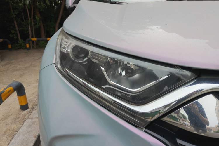 Used Honda CR-V 2017 240TURBO CVT Front-Wheel Drive Fashion Edition Right Front Headlight