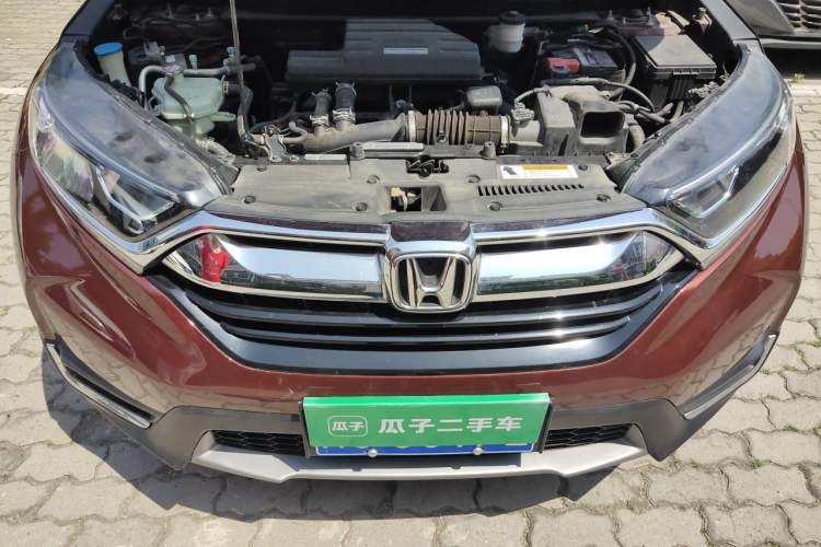 Used Honda CR-V 2017 240TURBO CVT Front-Wheel Drive Fashion Edition Engine Bay