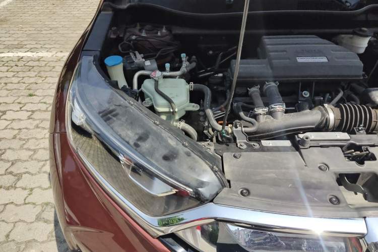 Used Honda CR-V 2017 240TURBO CVT Front-Wheel Drive Fashion Edition Engine Bay Right