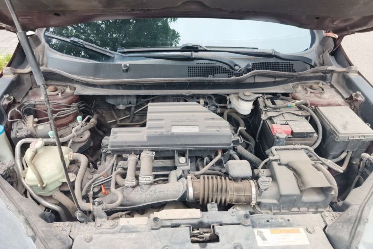 Used Honda CR-V 2017 240TURBO CVT Front-Wheel Drive Fashion Edition Engine Bay