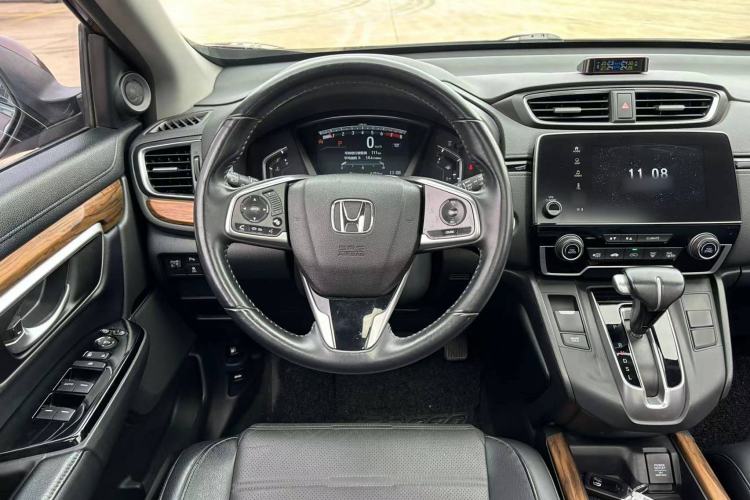 Used Honda CR-V 2017 240TURBO CVT Front-Wheel Drive Fashion Edition Interior 2