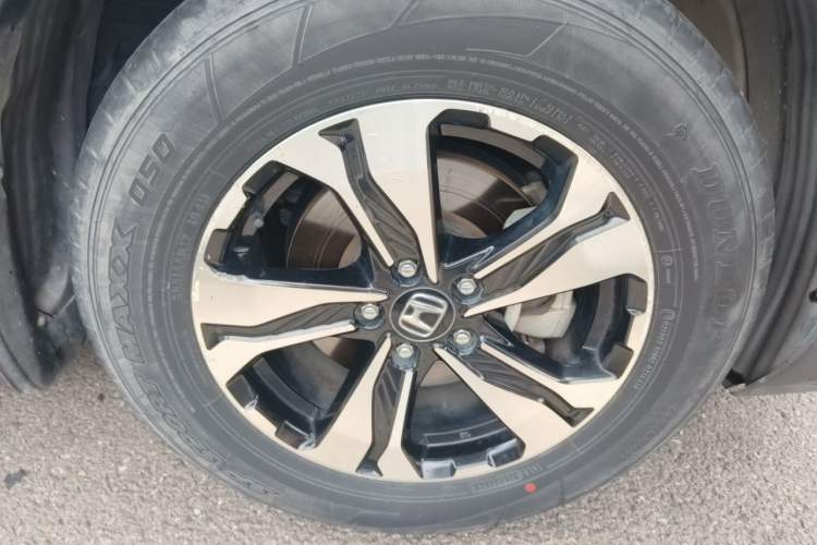 Used Honda CR-V 2017 240TURBO CVT Front-Wheel Drive Fashion Edition Right Front Wheel Hub