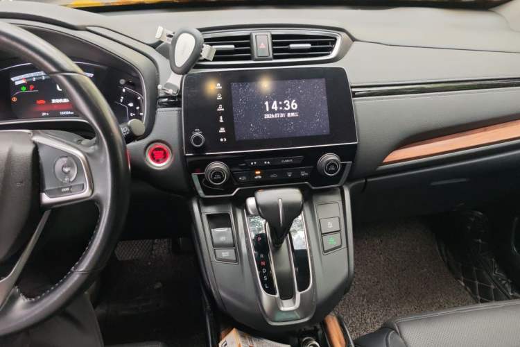 Used Honda CR-V 2017 240TURBO CVT Front-Wheel Drive Fashion Edition Audio And AC Panel