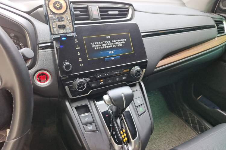 Used Honda CR-V 2017 240TURBO CVT Front-Wheel Drive Fashion Edition Audio And AC Panel