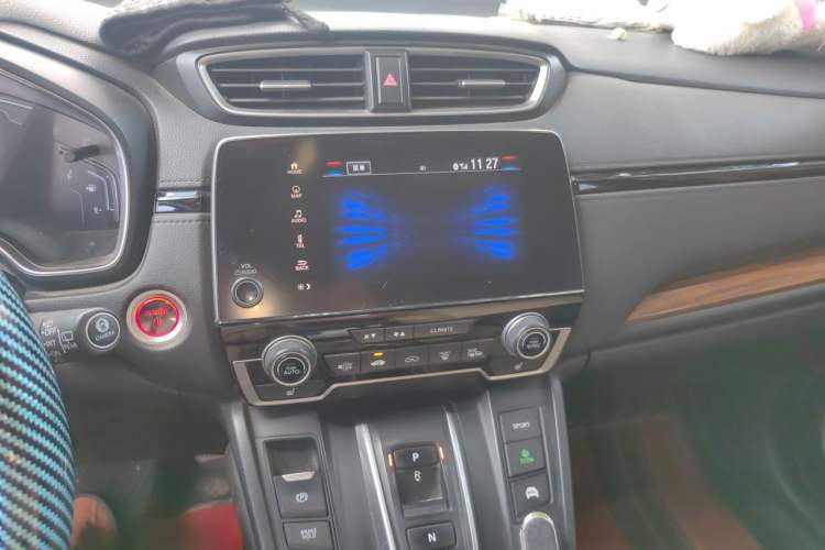 Used Honda CR-V 2017 Hybrid 2.0L Pure Edition Audio And AC Panel