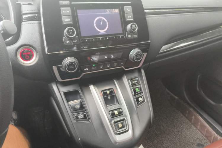 Used Honda CR-V 2017 Hybrid 2.0L Pure Speed Edition Audio And AC Panel