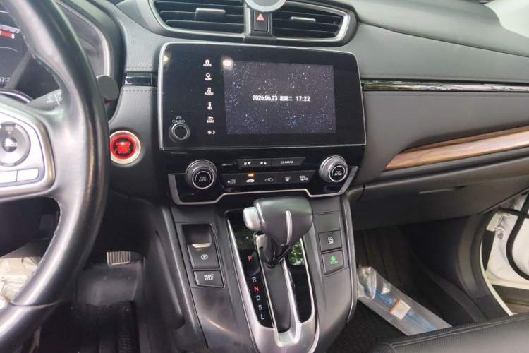 Used Honda CR-V 2017 240TURBO CVT Front-Wheel Drive Fashion Edition Audio And AC Panel