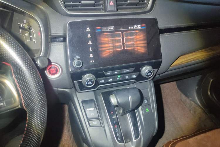 Used Honda CR-V 2017 240TURBO CVT Front-Wheel Drive Fashion Edition Audio And AC Panel