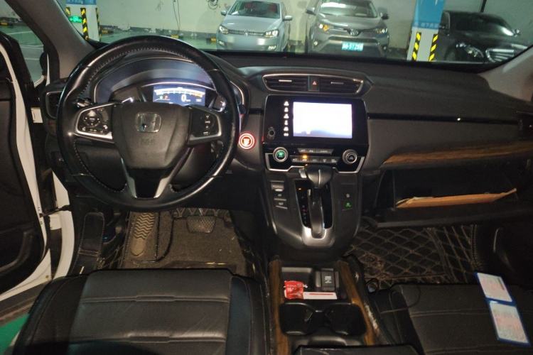 Used Honda CR-V 2017 240TURBO CVT Front-Wheel Drive Fashion Edition Center Console