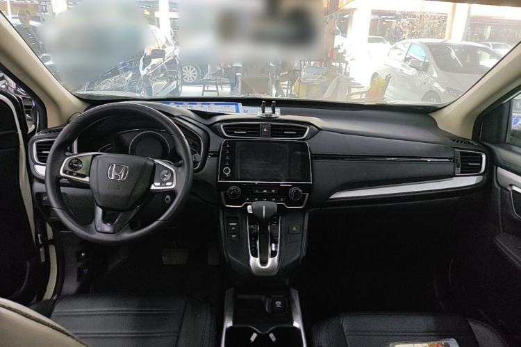 Used Honda CR-V 2017 240TURBO CVT 2WD Comfort Version Center Console