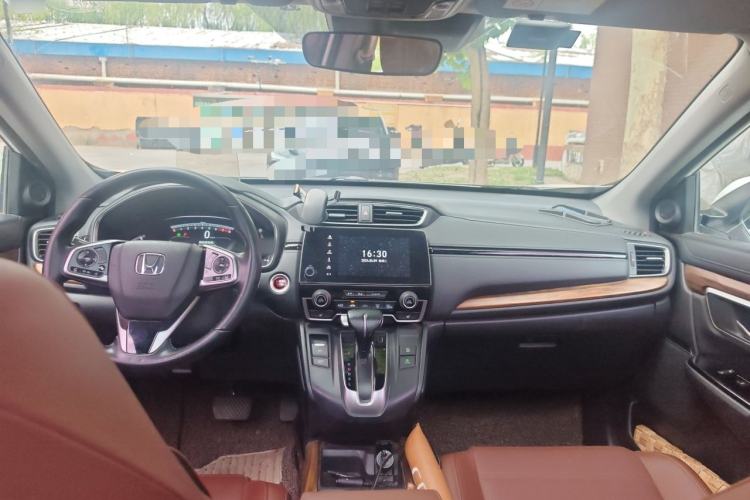 Used Honda CR-V 2017 240TURBO CVT Four-Wheel Drive Prestige Edition Center Console