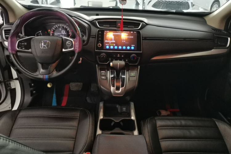 Used Honda CR-V 2017 240TURBO CVT 2WD Comfort Version Center Console