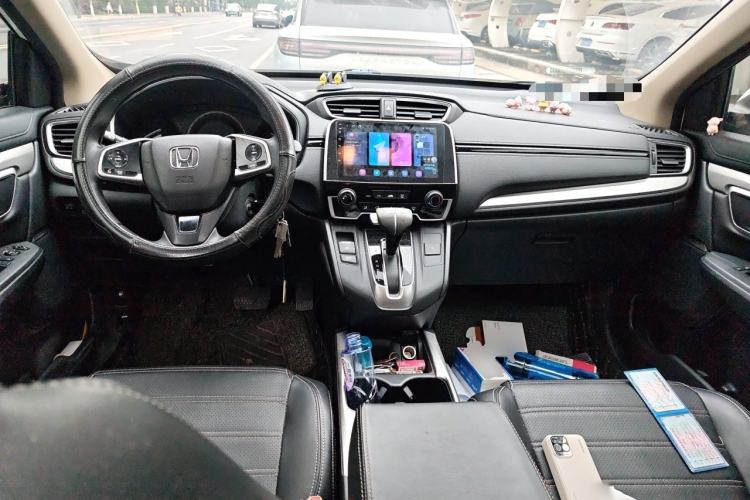 Used Honda CR-V 2017 240TURBO CVT 2WD Comfort Version Center Console