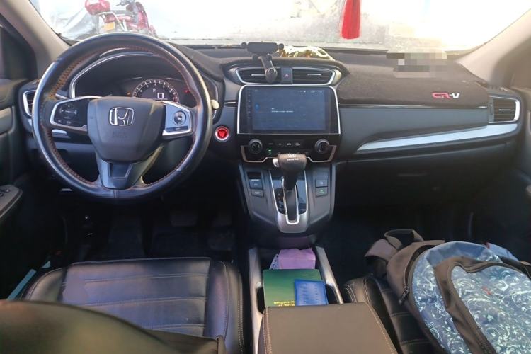 Used Honda CR-V 2017 240TURBO CVT 2WD Urban Edition Center Console