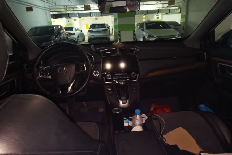 Used Honda CR-V 2017 240TURBO CVT Front-Wheel Drive Fashion Edition Center Console