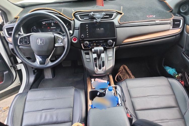 Used Honda CR-V 2017 240TURBO CVT Front-Wheel Drive Fashion Edition Center Console