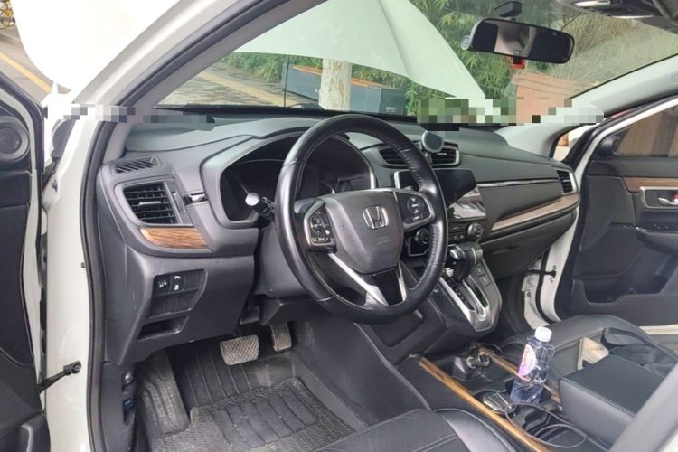 Used Honda CR-V 2017 240TURBO CVT Front-Wheel Drive Fashion Edition Center Console