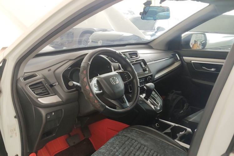Used Honda CR-V 2017 240TURBO CVT 2WD Urban Edition Center Console